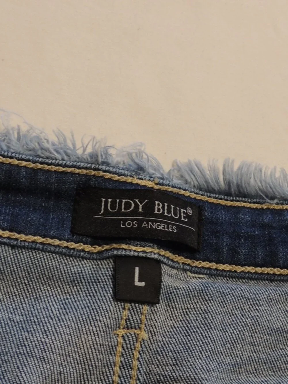 Judy Blue Button Fly Shorts Woman Large Pockets Denim Jean Shorts